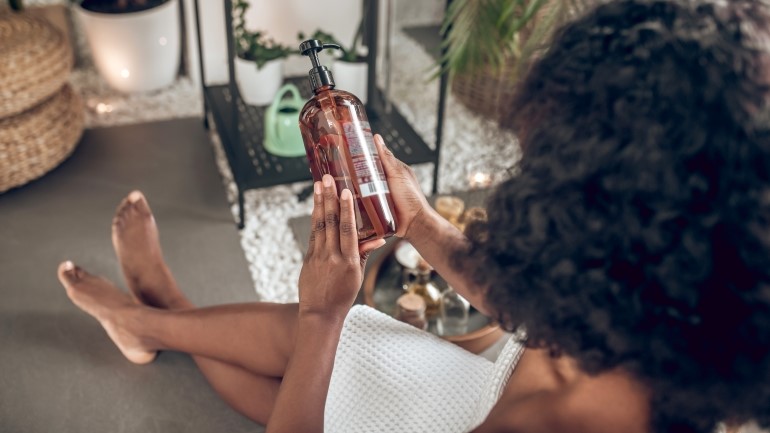 Produits cheveux bouclés frisés